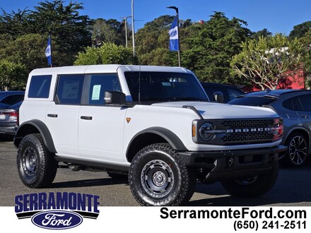 2025 Ford Bronco Badlands SUV