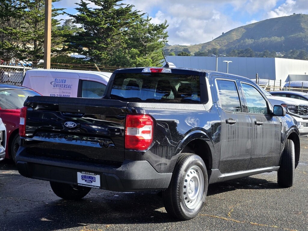 New 2026 Ford Maverick XL Truck SuperCrew