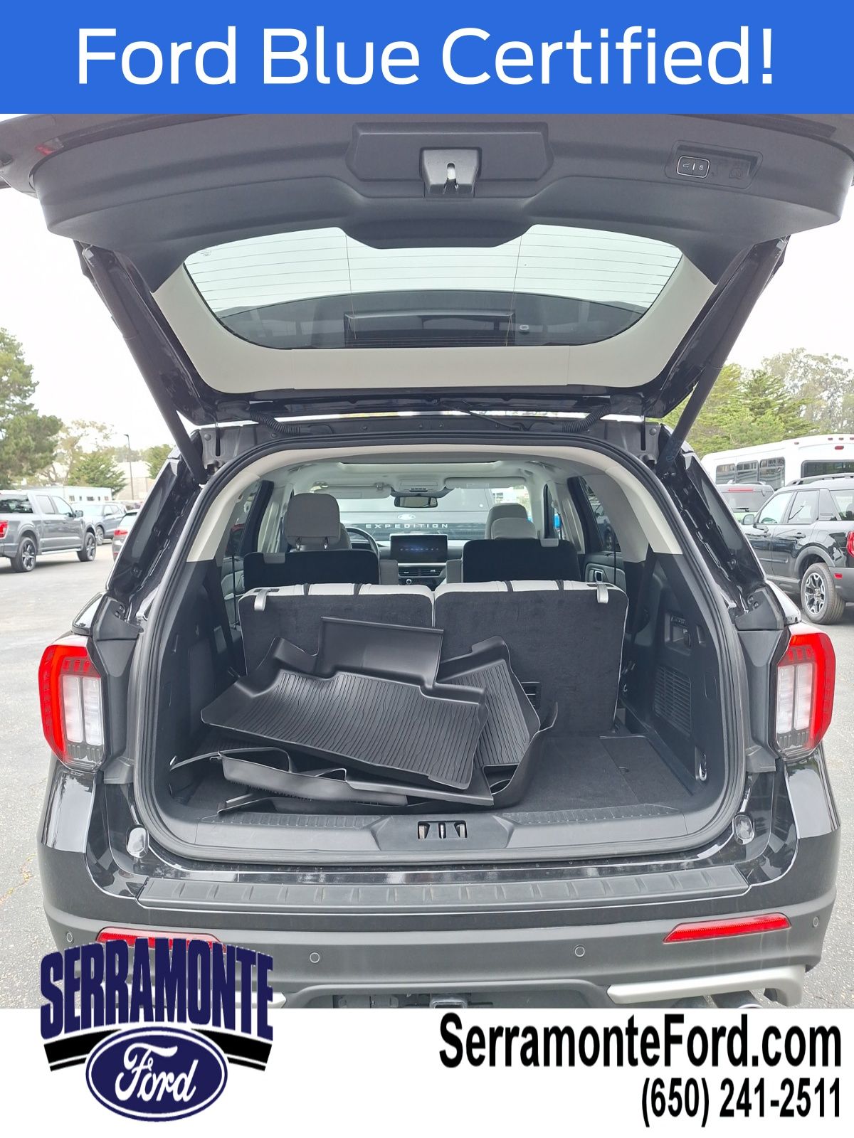 2025 Ford Explorer Platinum photo 6