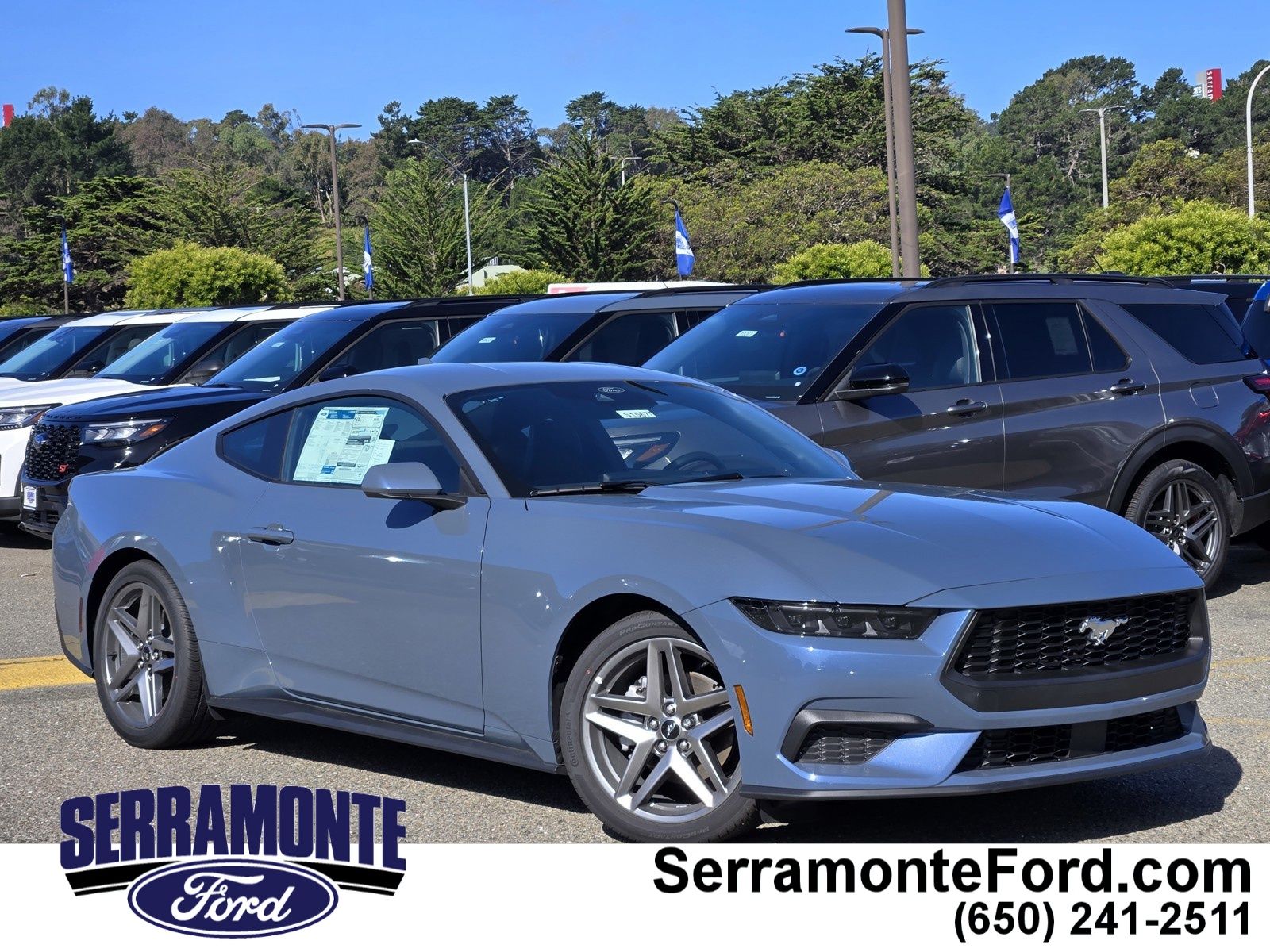 2025 Ford Mustang EcoBoost Fastback's photo