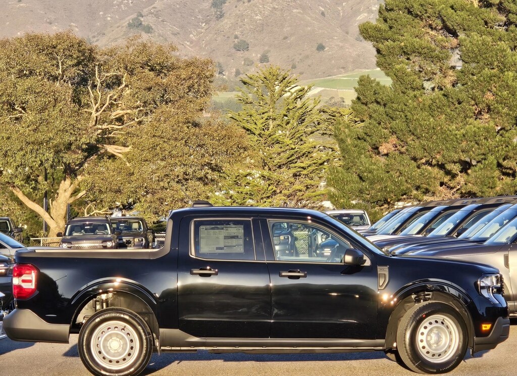 New 2026 Ford Maverick XL Truck SuperCrew