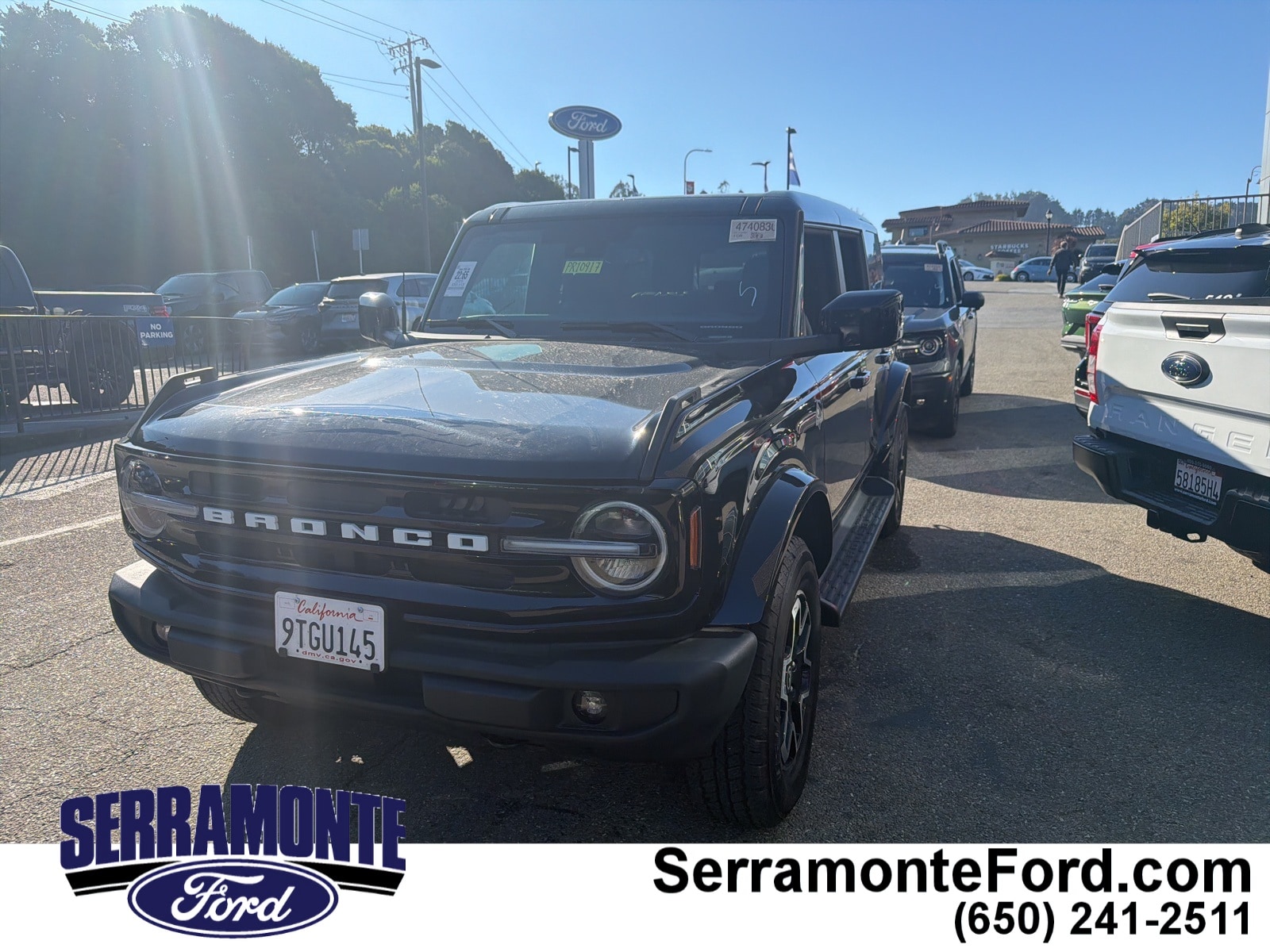 2025 Ford Bronco 4-Door Outer Banks's photo