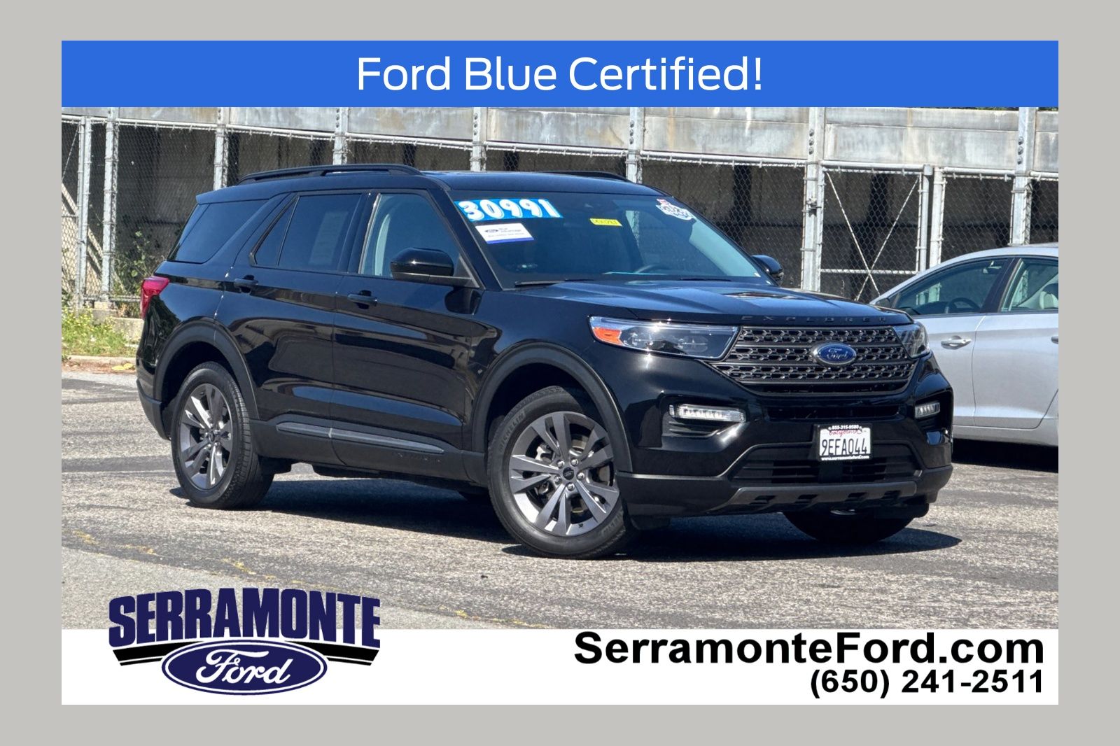 2022 Ford Explorer XLT 4WD's photo