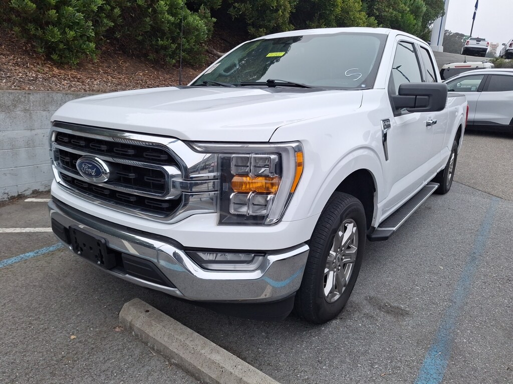 Used 2022 Ford F-150 XLT Truck SuperCab