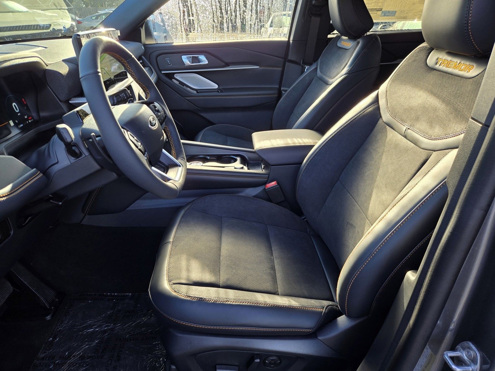 2026 Ford Explorer Tremor - Photo 9