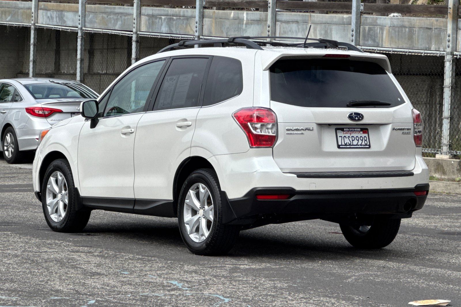 2014 Subaru Forester 2.5i Limited photo 6