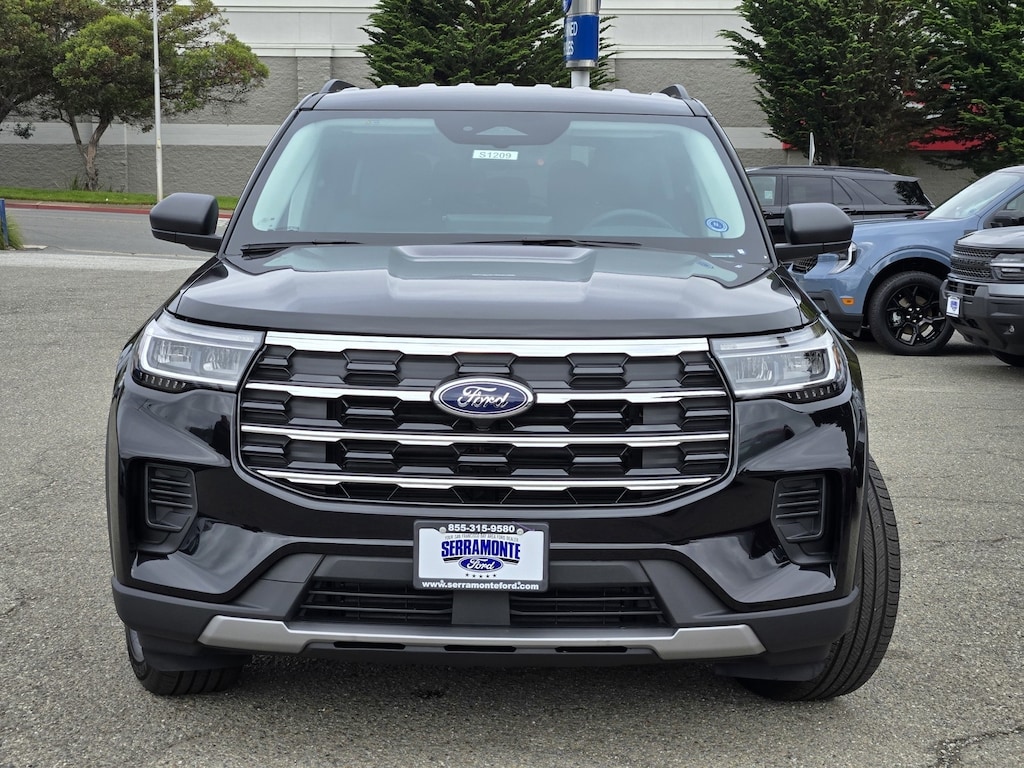 New 2025 Ford Explorer Active SUV