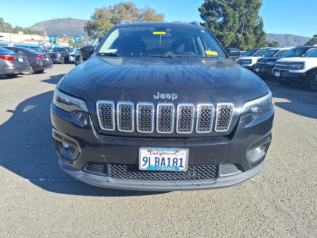 Used 2019 Jeep Cherokee Latitude SUV