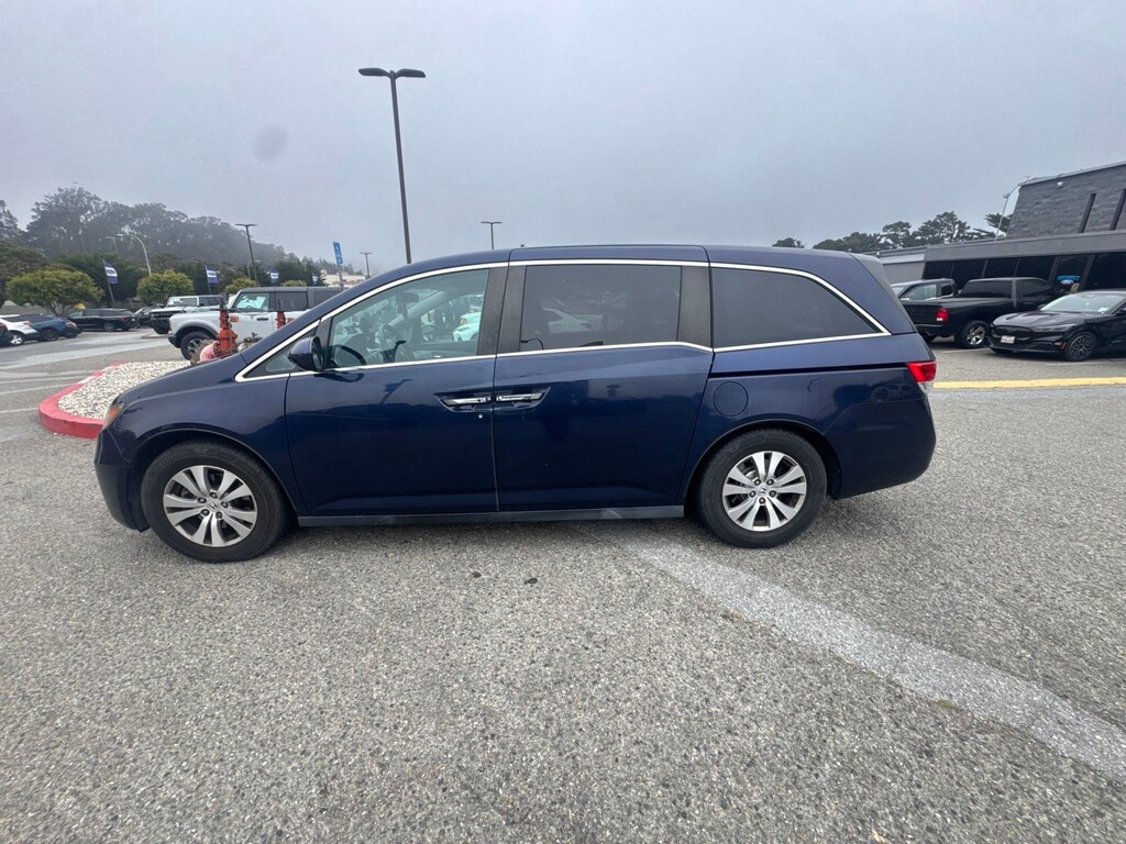 Used 2016 Honda Odyssey EX w/8 Passenger Seats Van Passenger Van