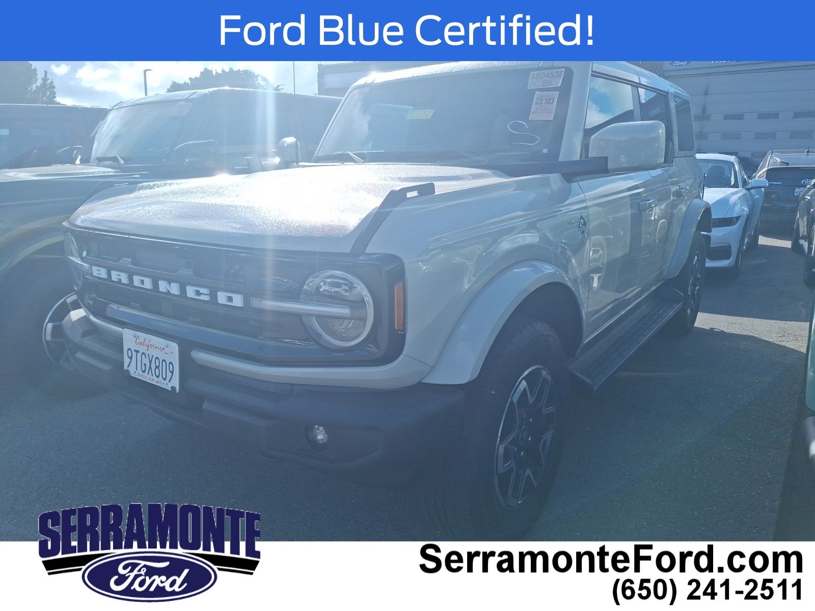 2025 Ford Bronco Outer Banks photo 3
