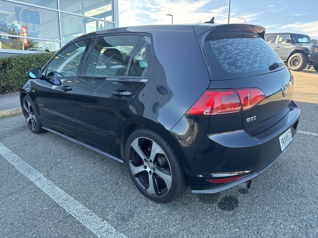 Used 2015 Volkswagen Golf GTI Autobahn Hatchback