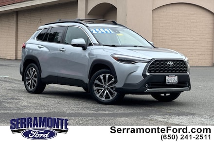 2022 Toyota Corolla Cross XLE SUV 7MUDAABG1NV005538