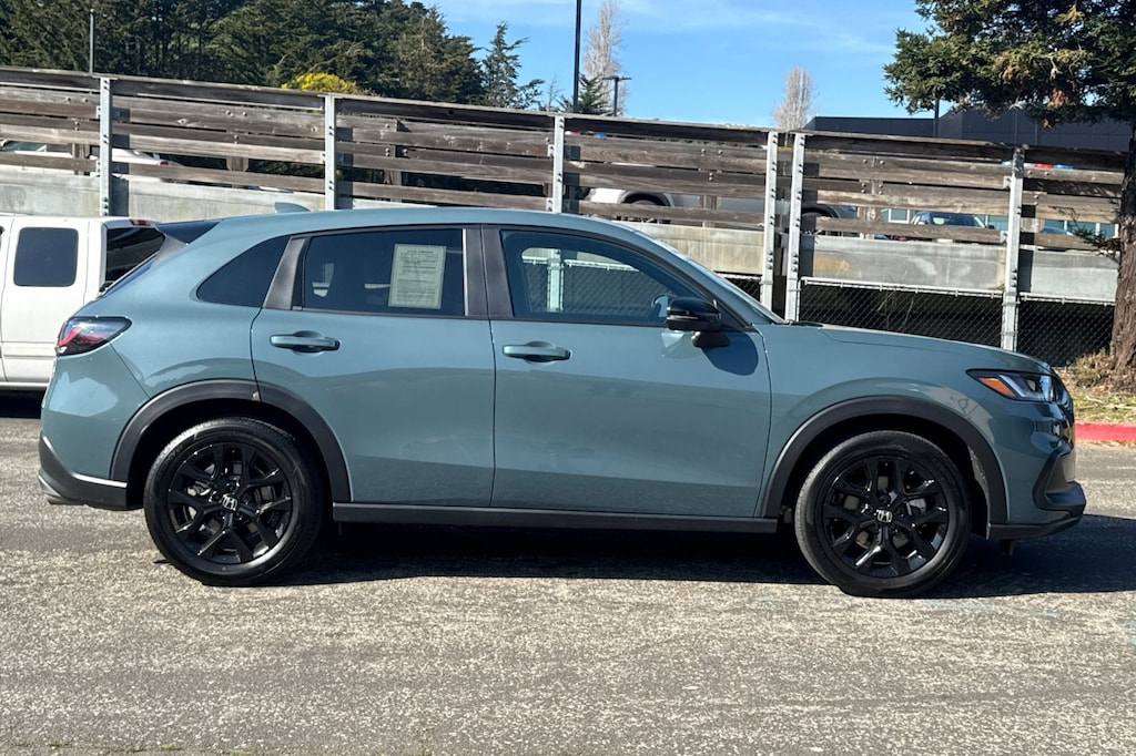 Used 2025 Honda HR-V Sport SUV