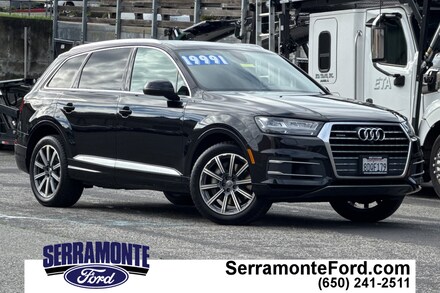 2018 Audi Q7 3.0T Premium Plus Quattro SUV WA1LAAF76JD027101