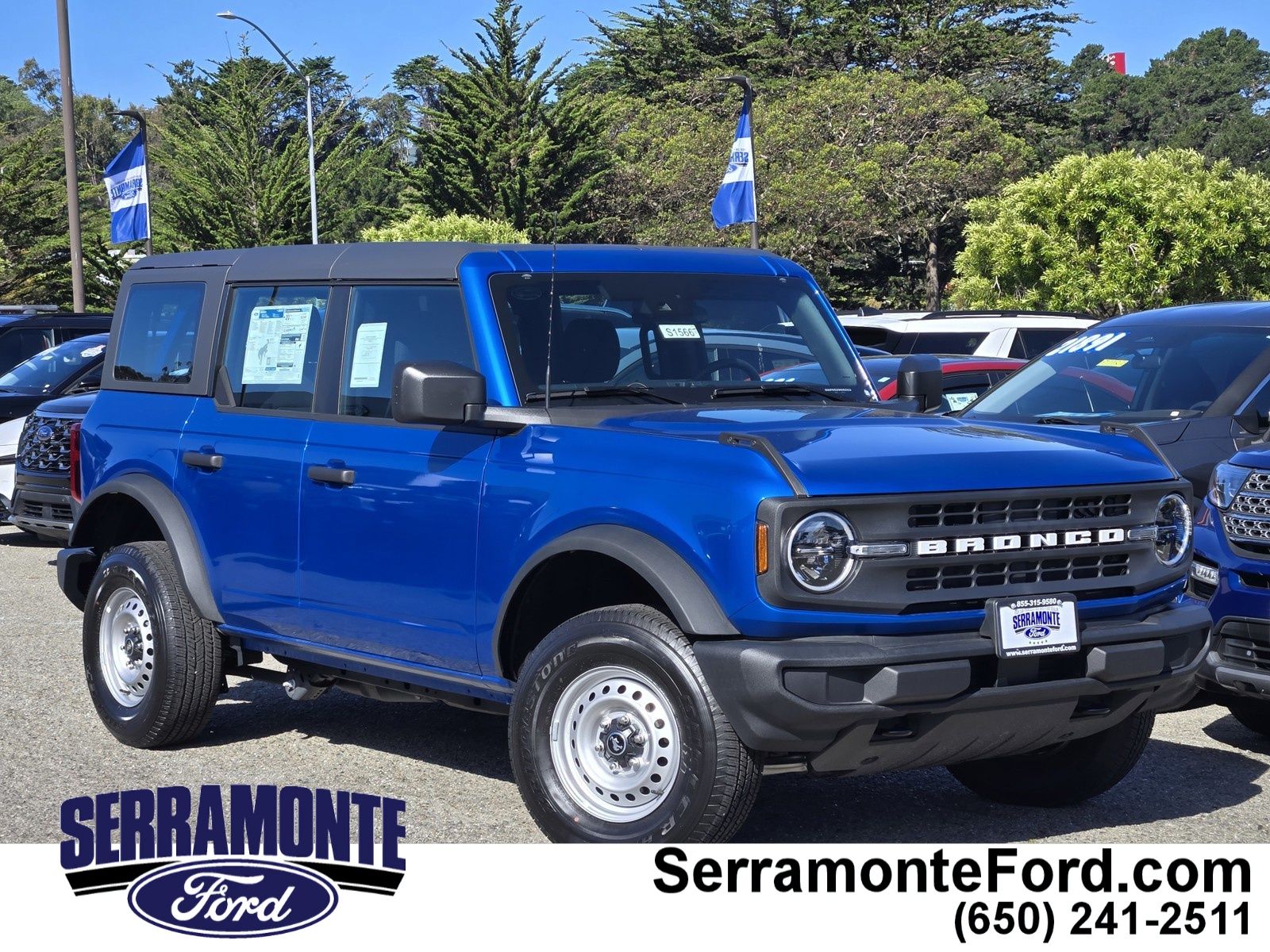 2025 Ford Bronco Base 4x4's photo