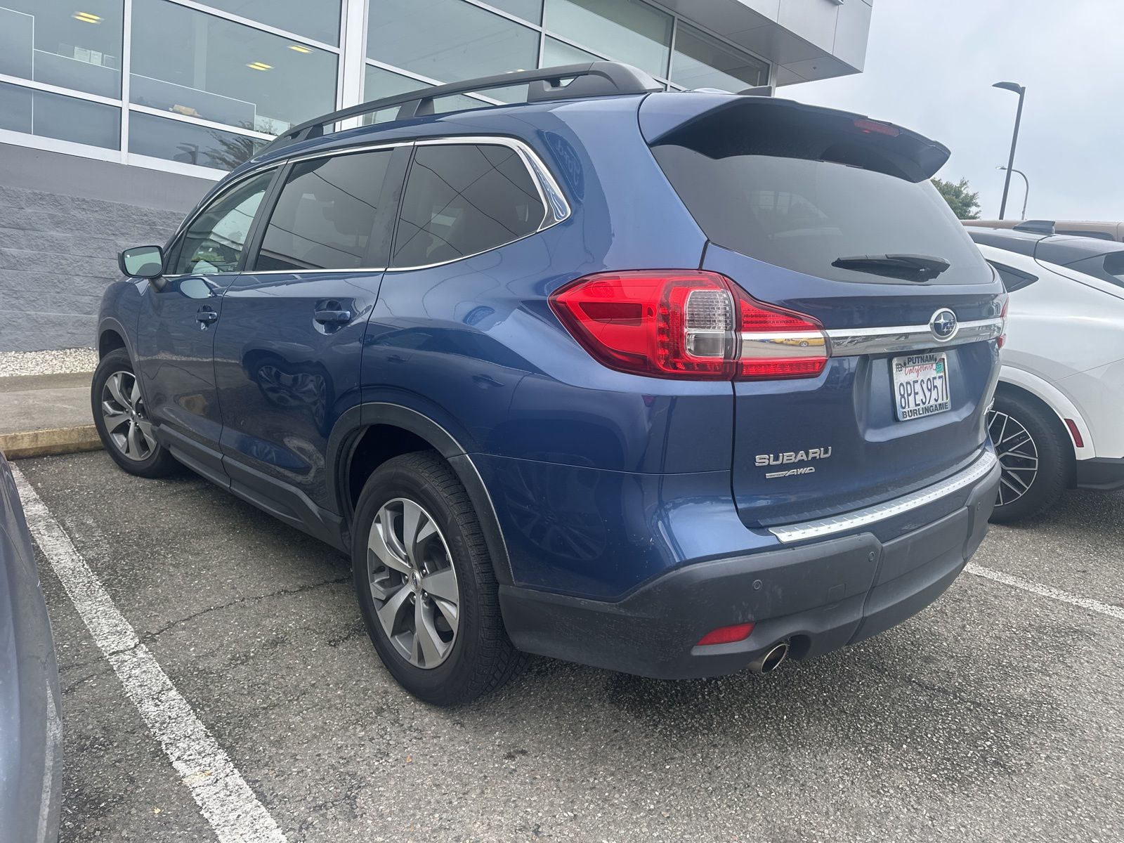 2020 Subaru Ascent Premium photo 3