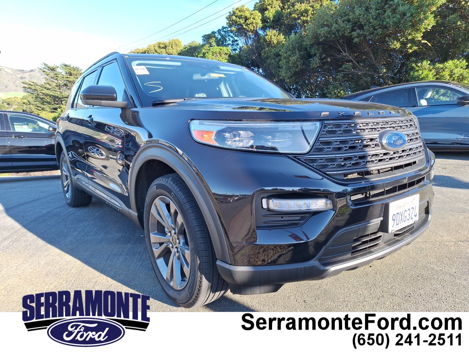 2022 Ford Explorer XLT's photo