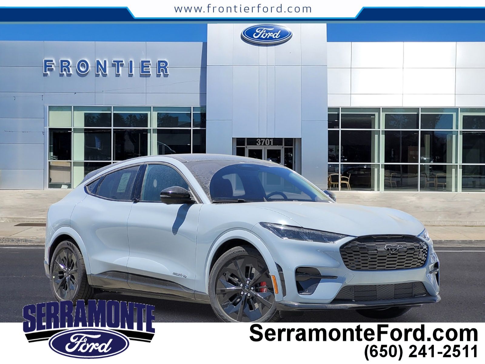 2025 Ford Mustang-Mach-e GT's photo