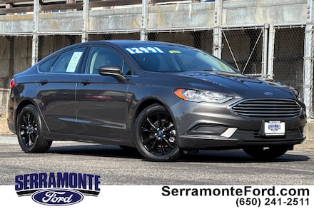 2017 Ford Fusion SE Sedan 3FA6P0H76HR326572