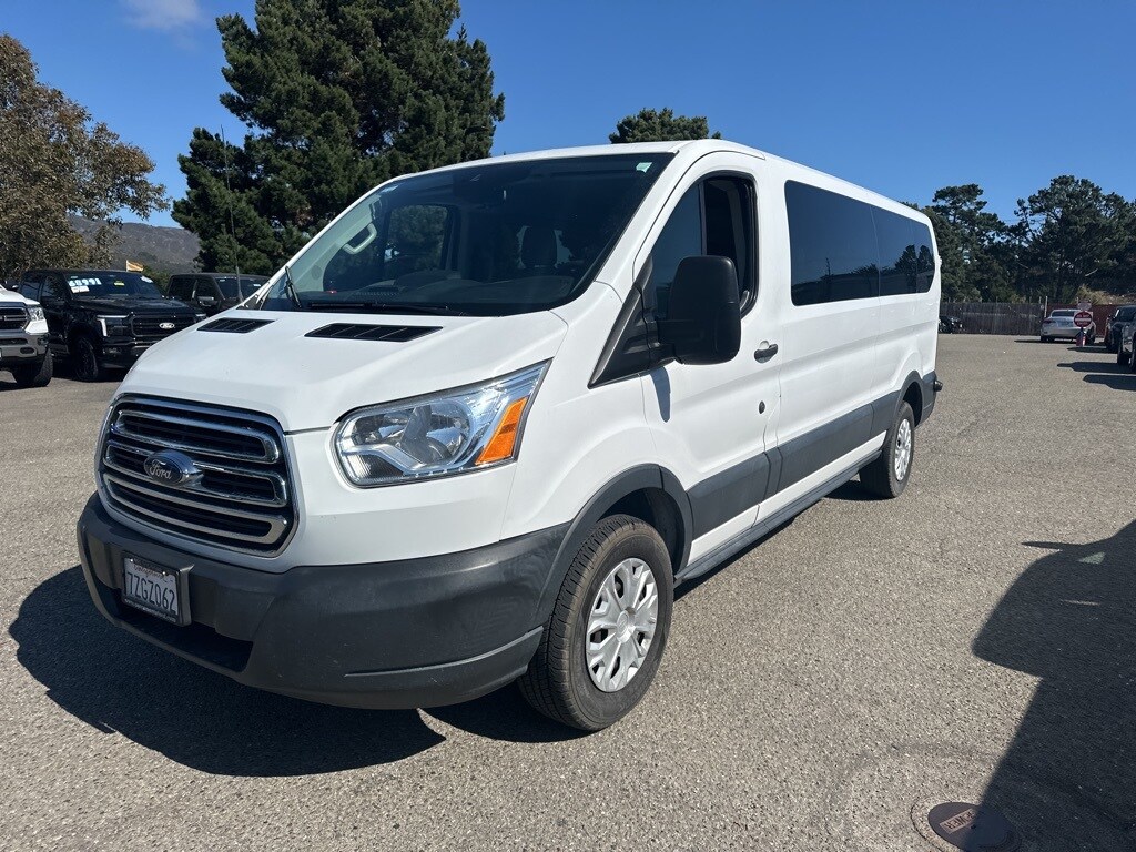 Used 2017 Ford Transit-350 XLT /15 Passenger Seat Wagon Low Roof Wagon