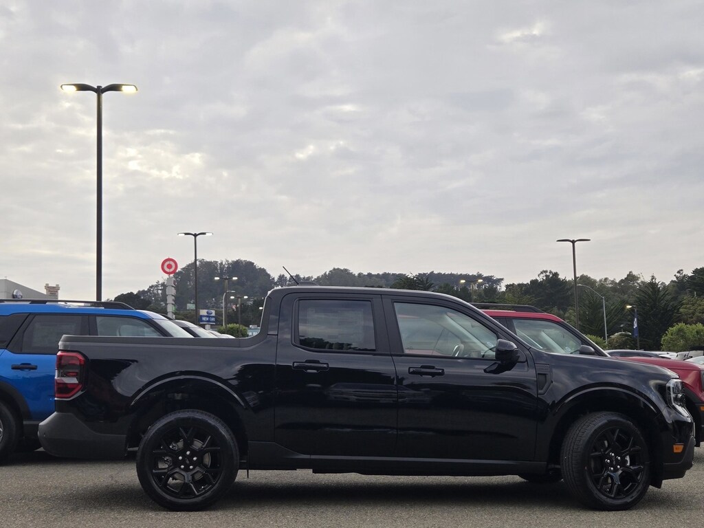 New 2025 Ford Maverick Lariat Truck SuperCrew