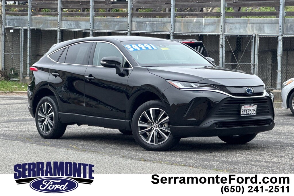 Used 2024 Toyota Venza LE SUV