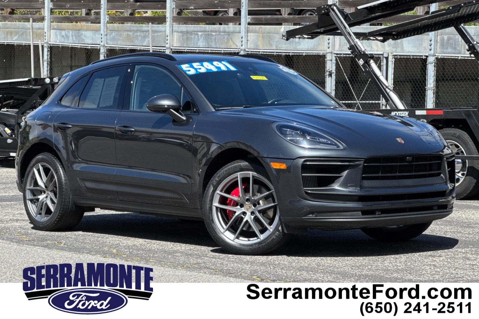2022 Porsche Macan S's photo