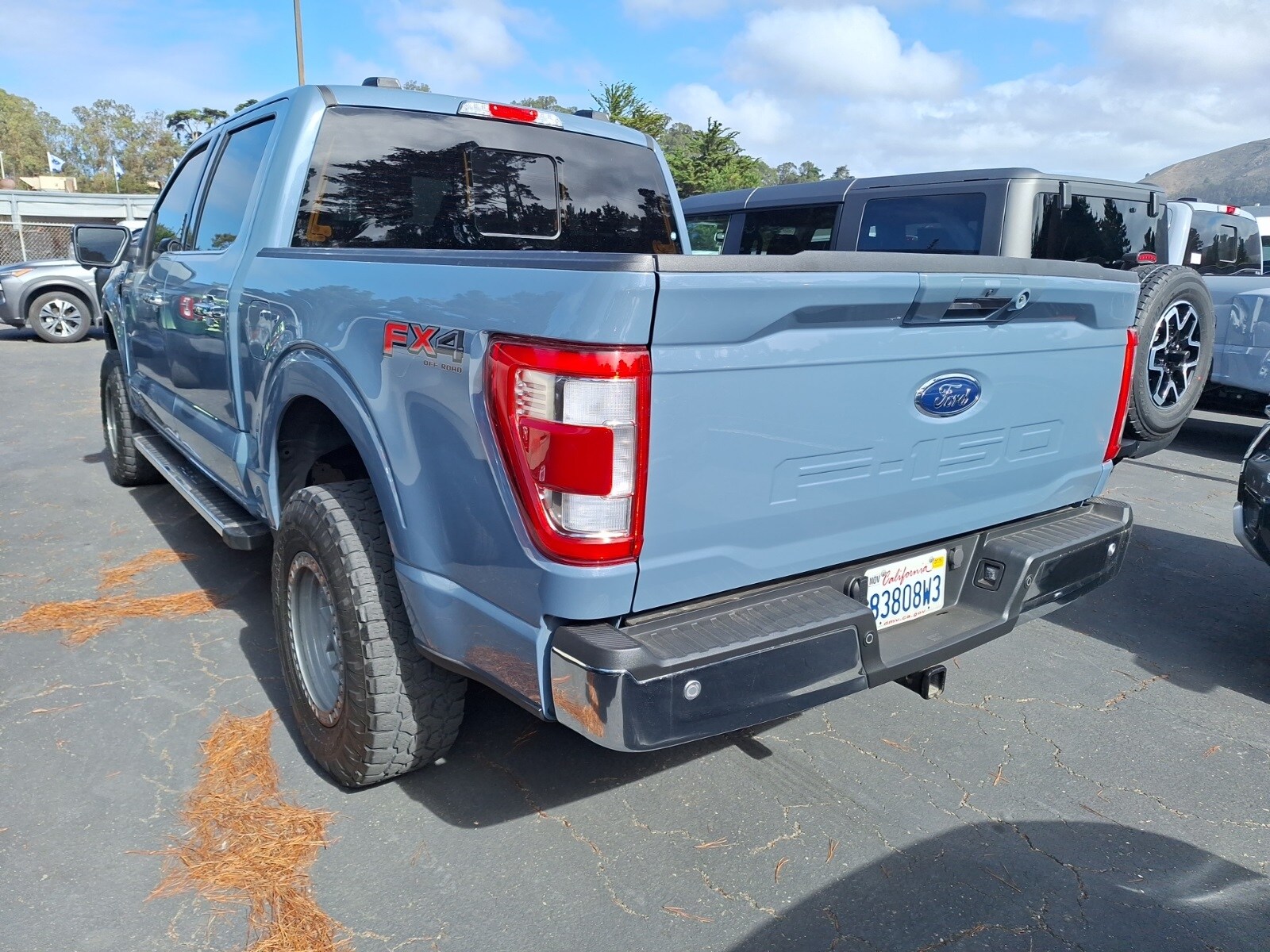2023 Ford F-150 Lariat photo 3