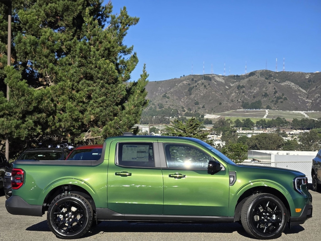 New 2025 Ford Maverick Lariat Truck SuperCrew