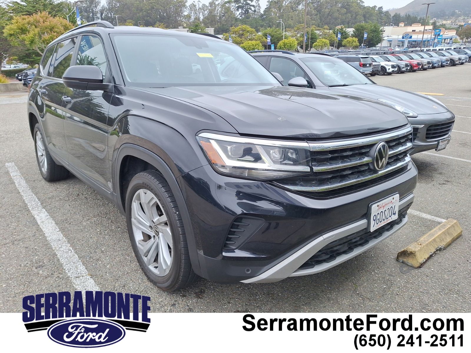 2023 Volkswagen Atlas 3.6L SE w/Tech 4MOTION's photo