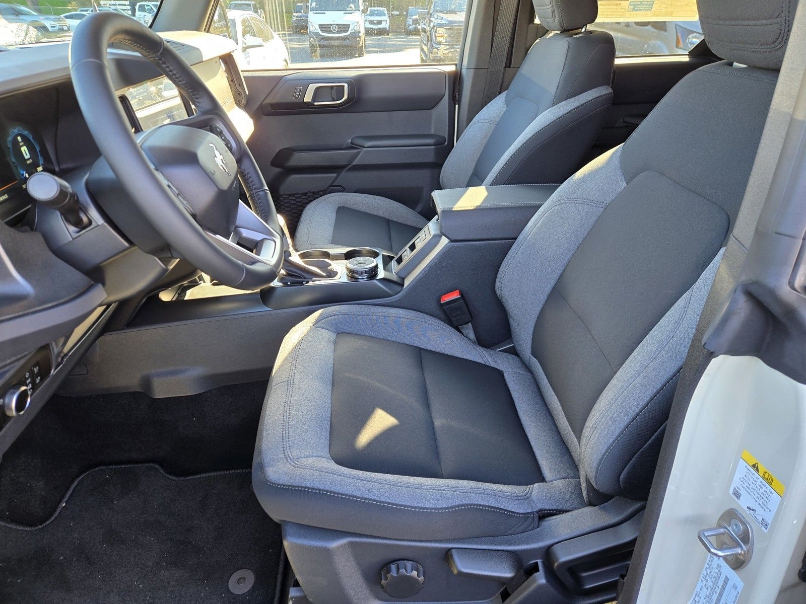 2025 Ford Bronco 4-Door Big Bend - Photo 8