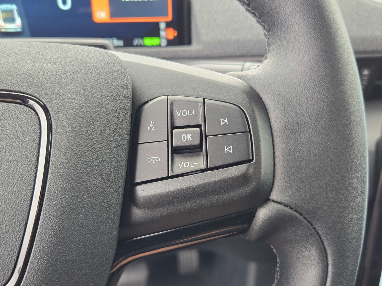 2025 Ford Mustang Mach-E Premium - Photo 11