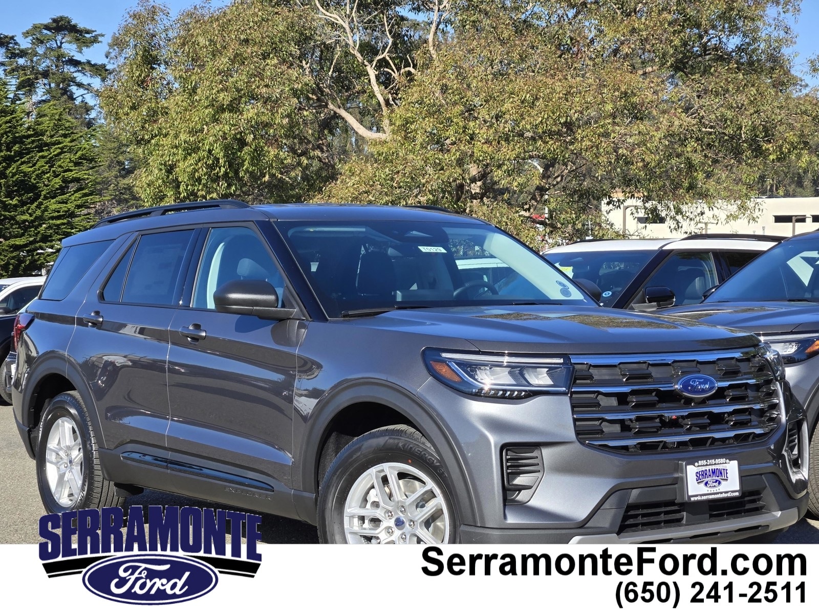 2026 Ford Explorer Active's photo