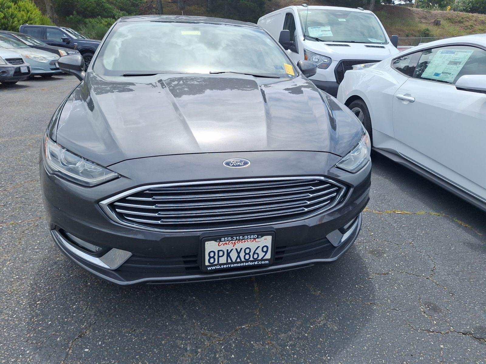 2017 Ford Fusion S photo 2
