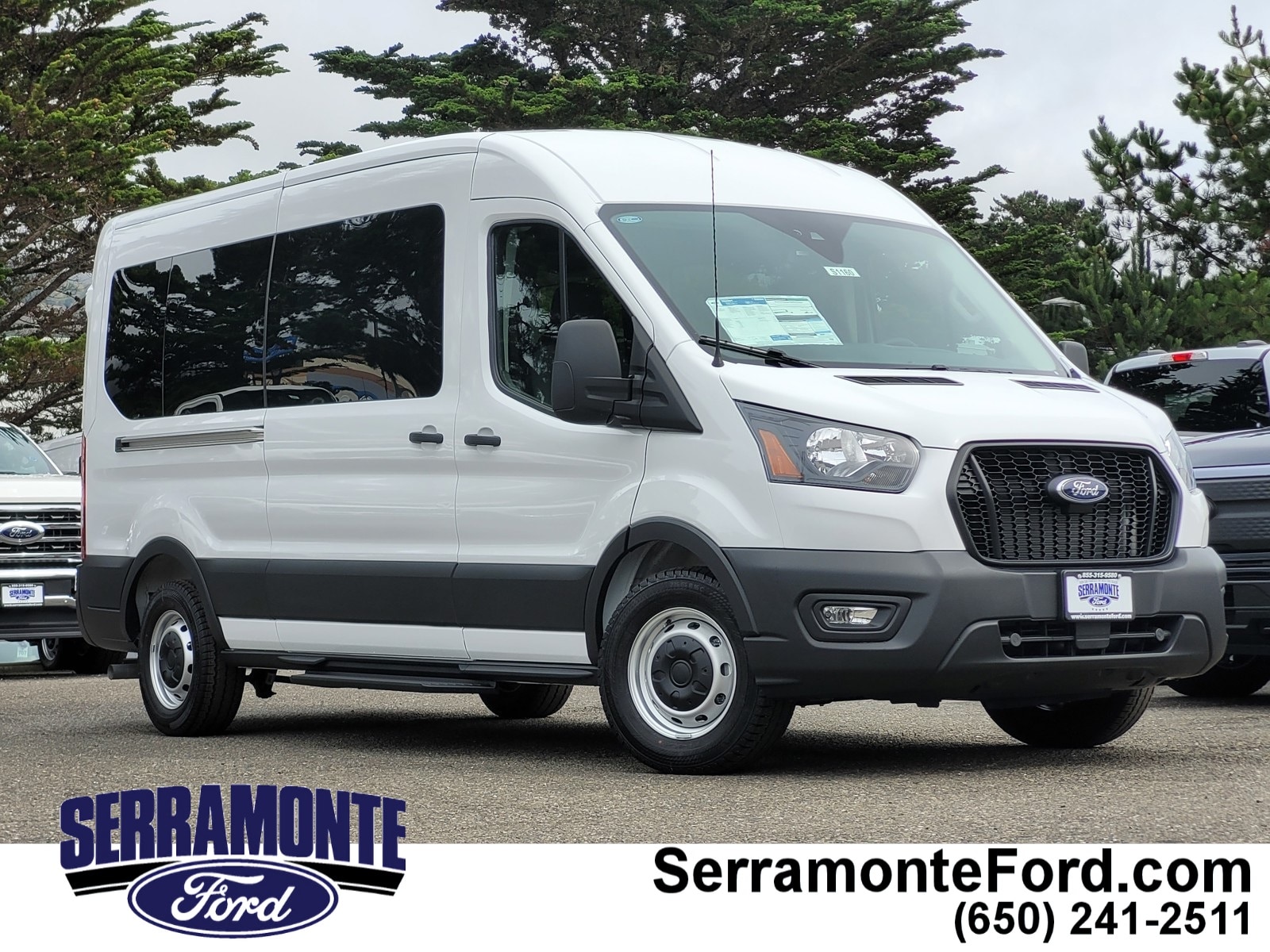 2025 Ford Transit Passenger Van XL's photo