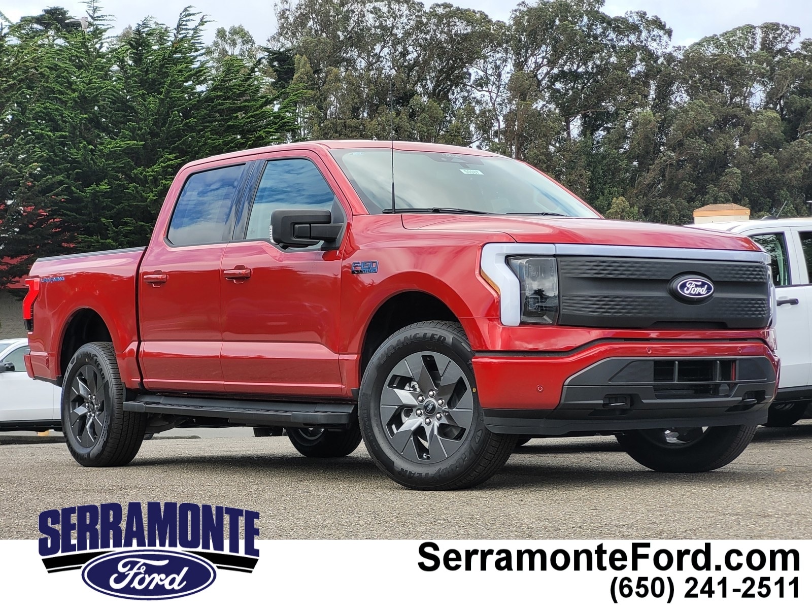 2025 Ford F-150 Lightning Flash's photo
