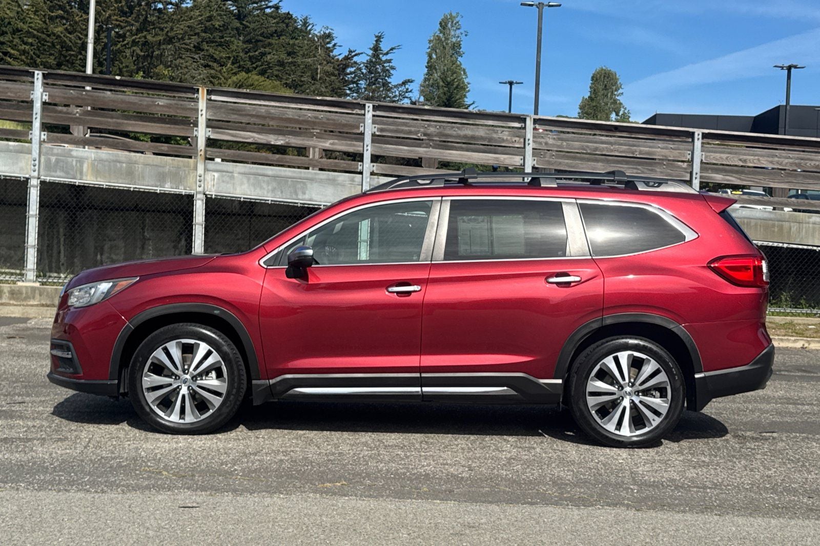 2019 Subaru Ascent Touring H-4 cyl photo 3