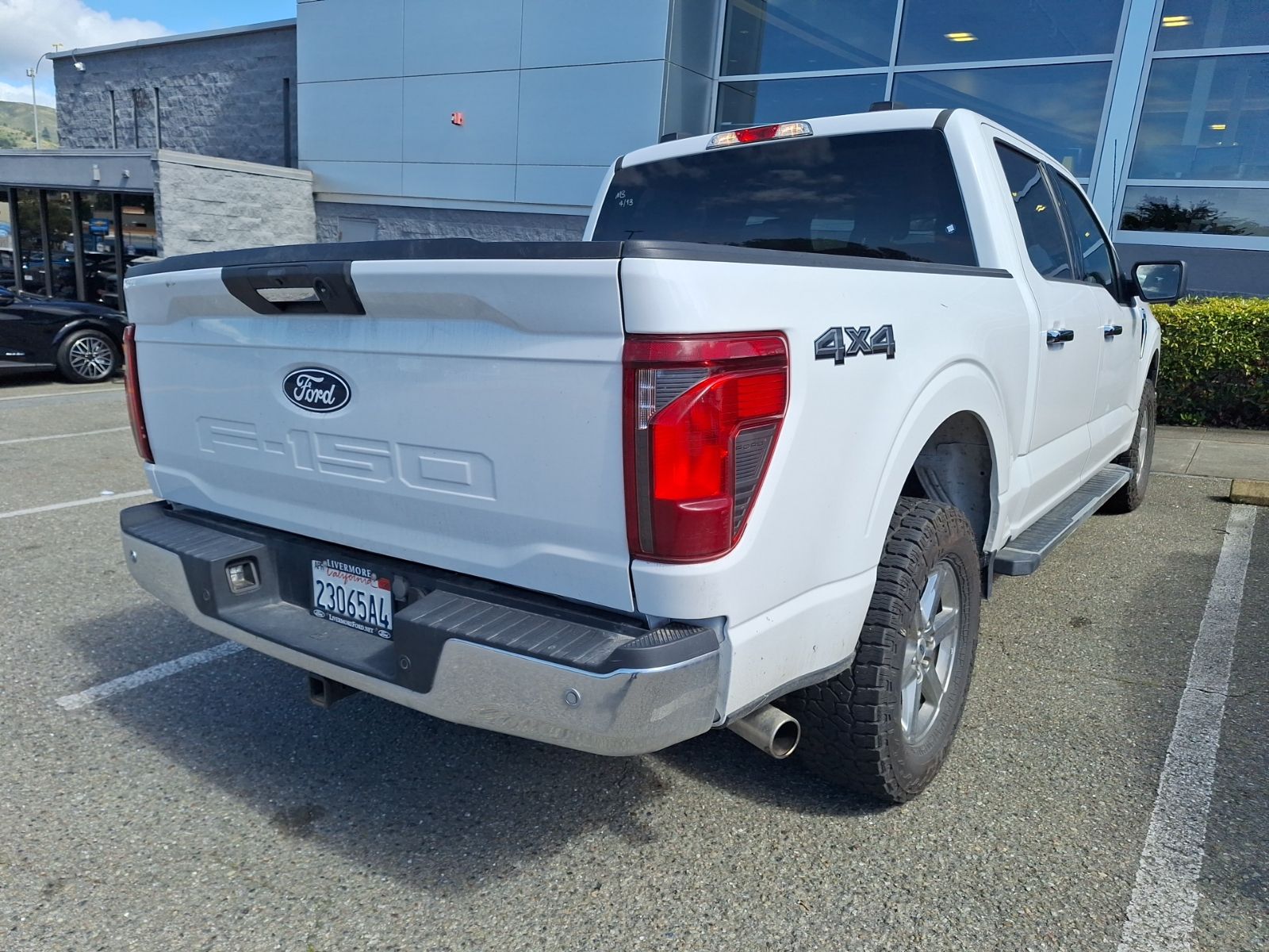 2024 Ford F-150 XLT photo 6