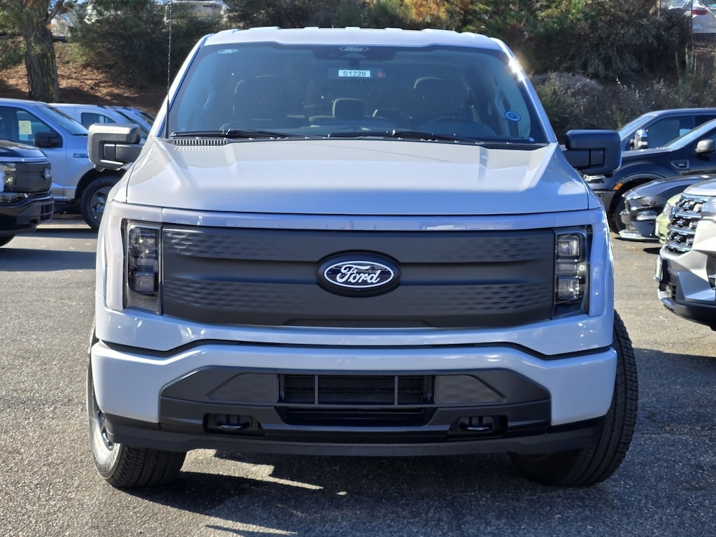New 2025 Ford F-150 Lightning XLT Truck SuperCrew Cab