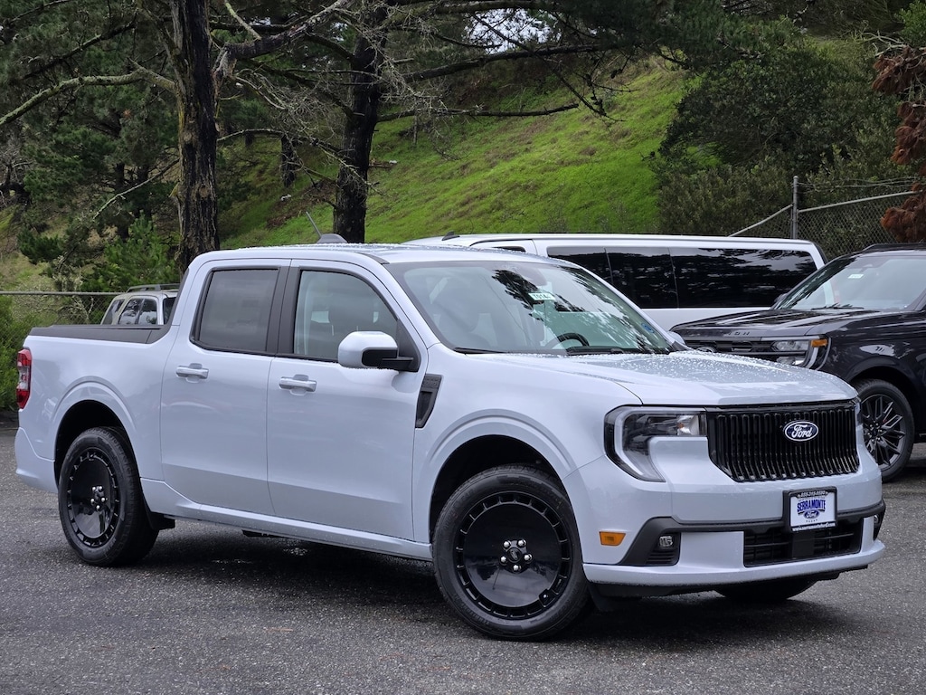 New 2026 Ford Maverick Lobo Standard Truck SuperCrew