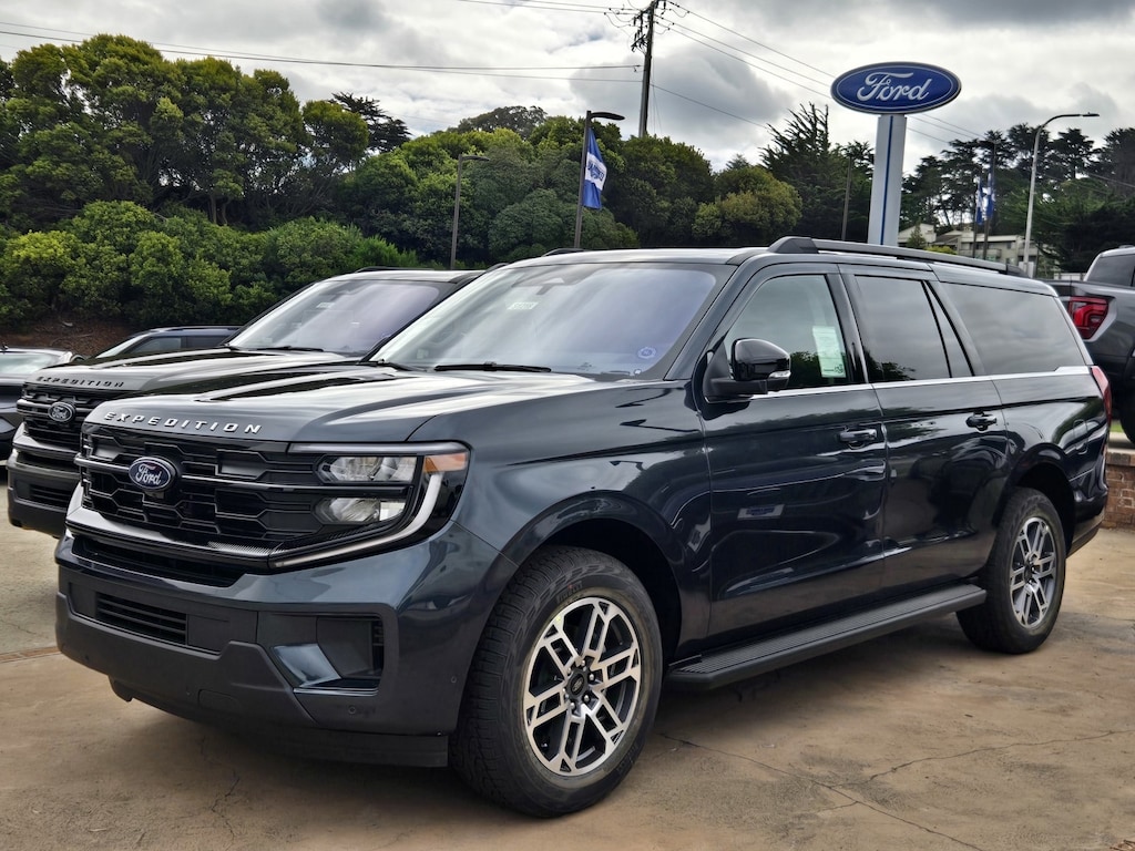 New 2025 Ford Expedition Max Active SUV