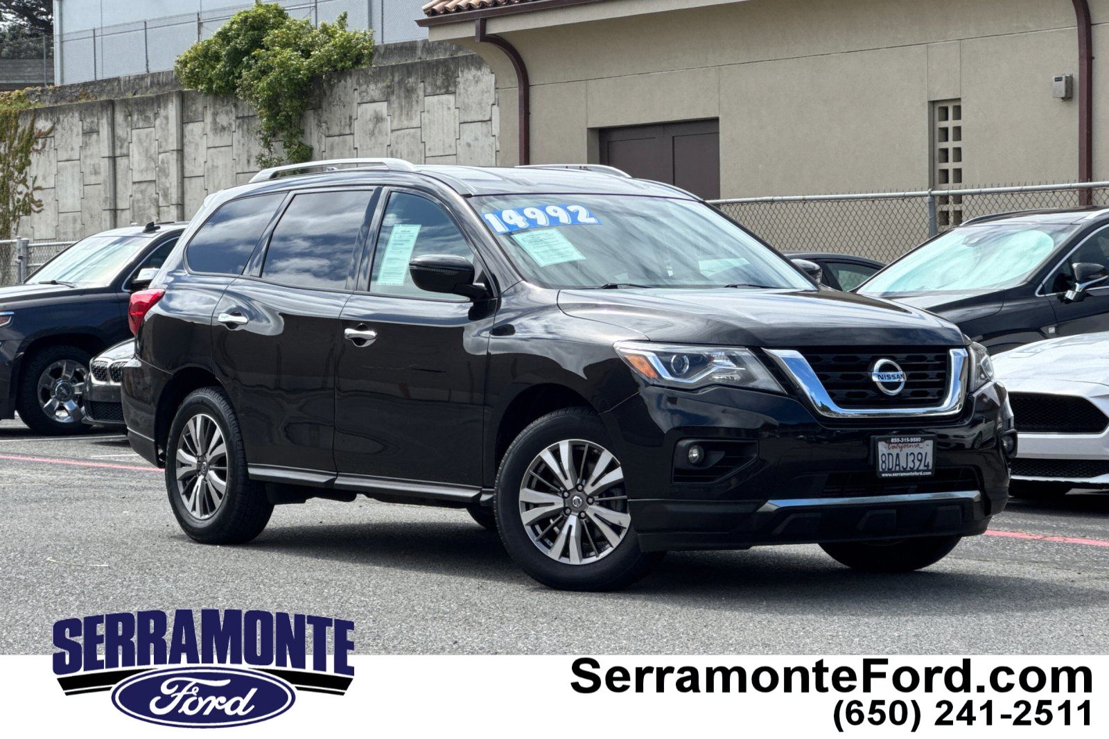 2019 Nissan Pathfinder SV V-6 cyl photo 1