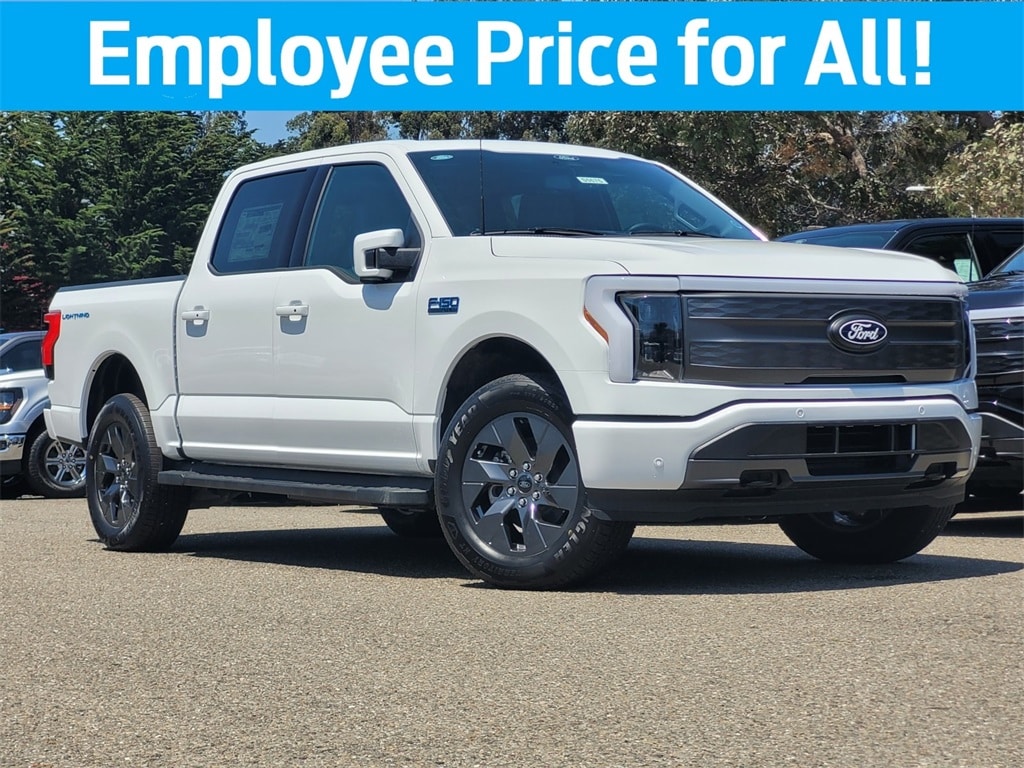 2025 Ford F-150 Lightning Lariat's photo