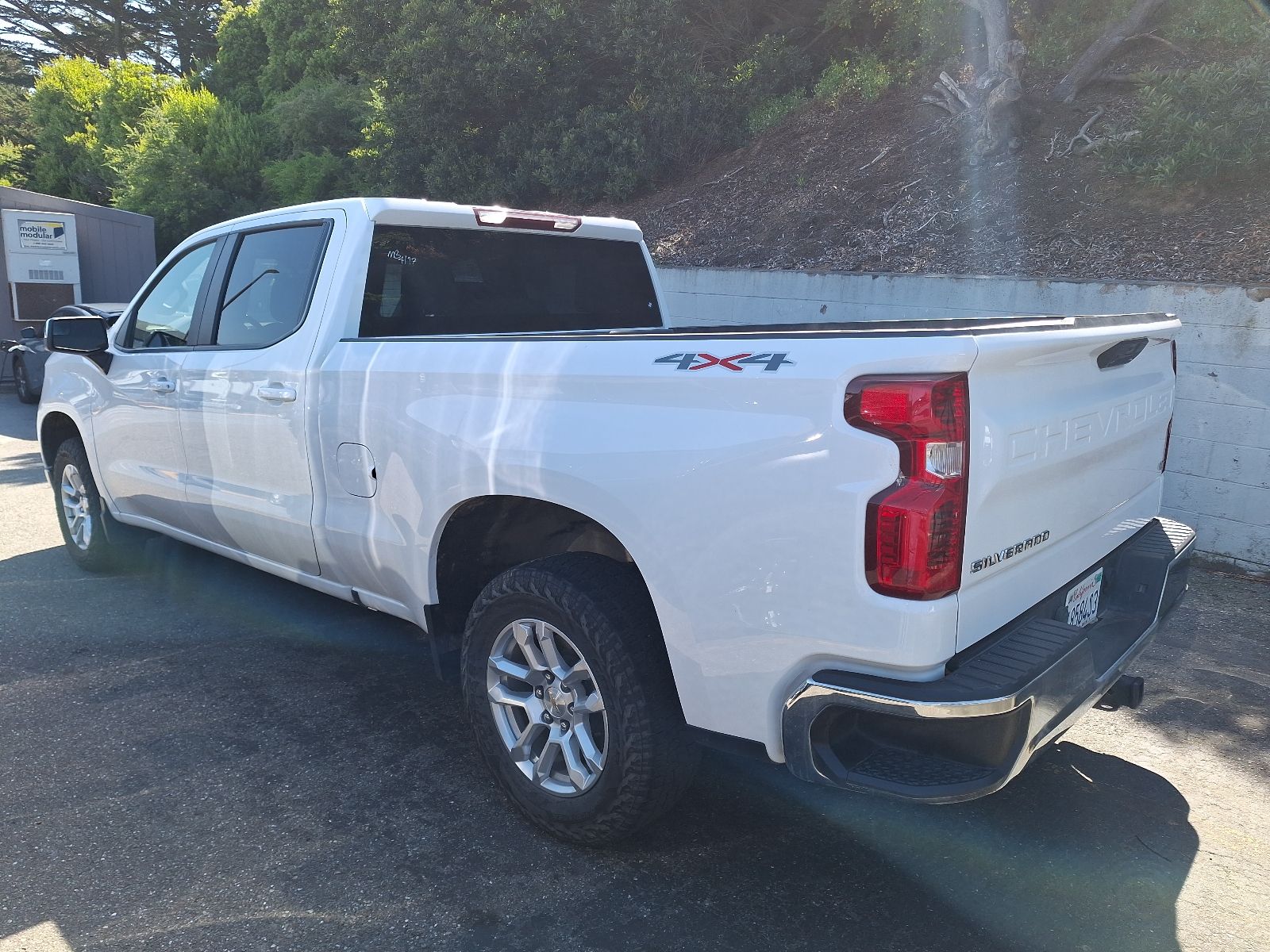 2023 Chevrolet Silverado 1500 LT photo 4