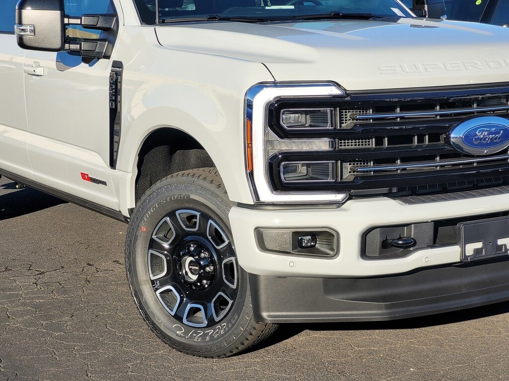 New 2026 Ford F-250 Platinum Truck Crew Cab