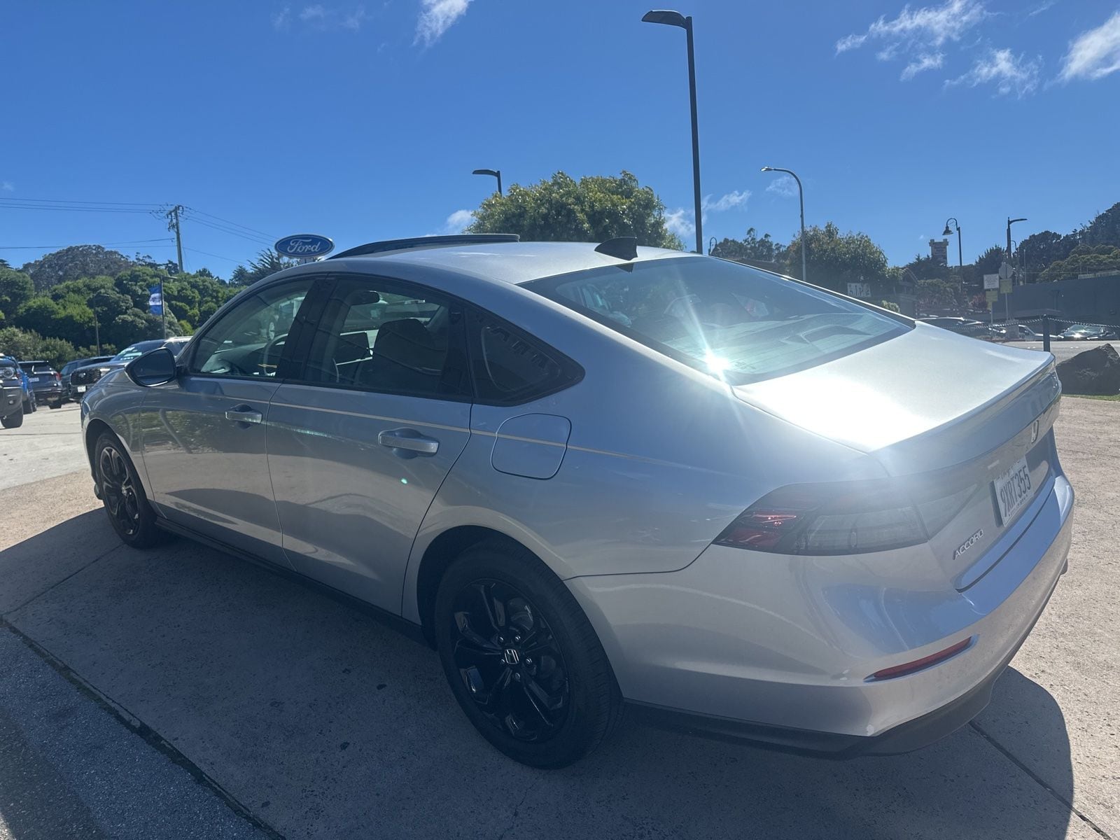 2025 Honda Accord SE photo 4