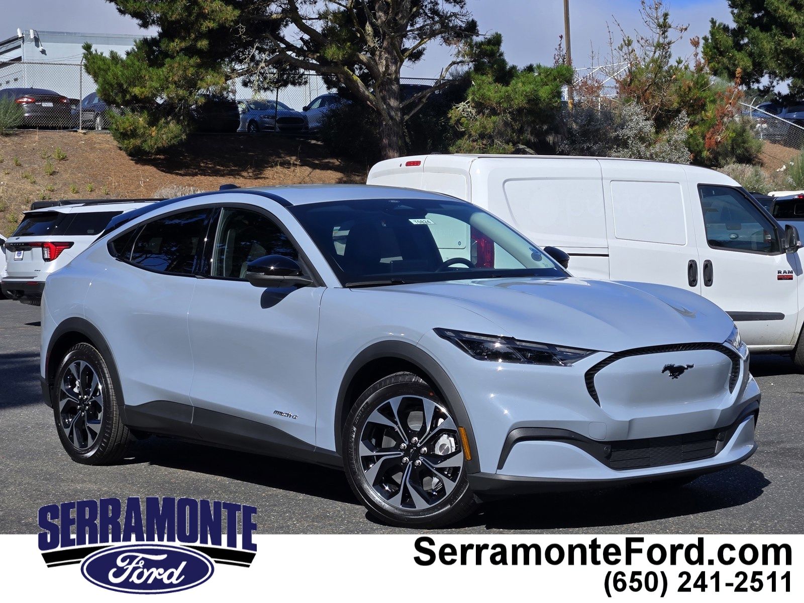 Glacier Gray TriCoat 2026 Ford Mustang Mach-E SUV / Crossover Rear-Wheel Drive 1-Speed Automatic
