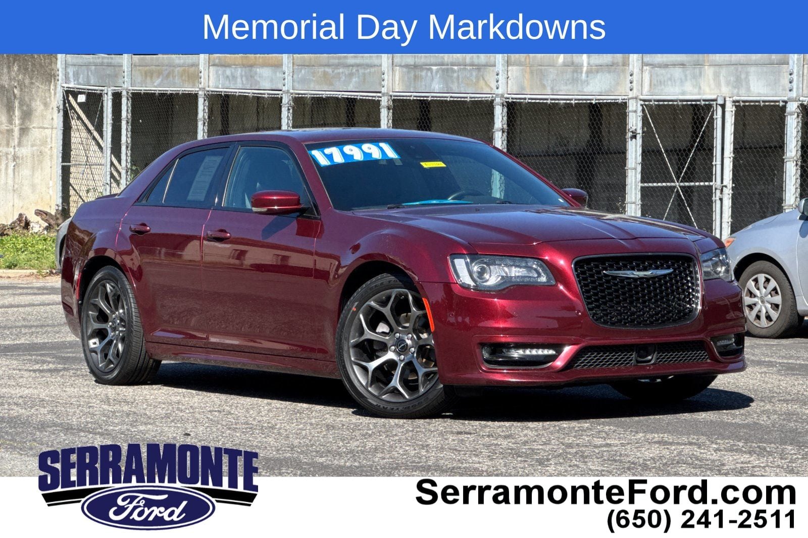 2018 Chrysler 300 S's photo