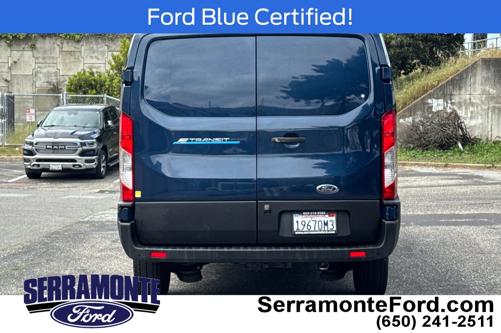 2022 Ford E-Transit-350 Cargo Base photo 5