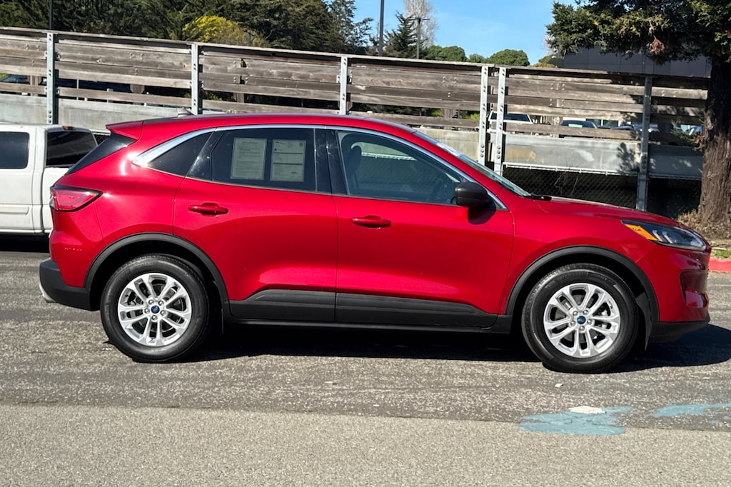 Certified 2022 Ford Escape SE SUV